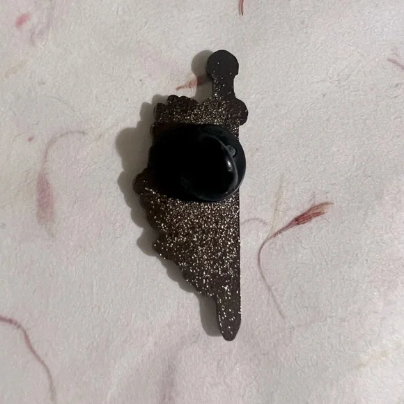 NEW Lord of the Rings I Am No Man Eowyn Pin - Return of the King - Picture 2 of 2